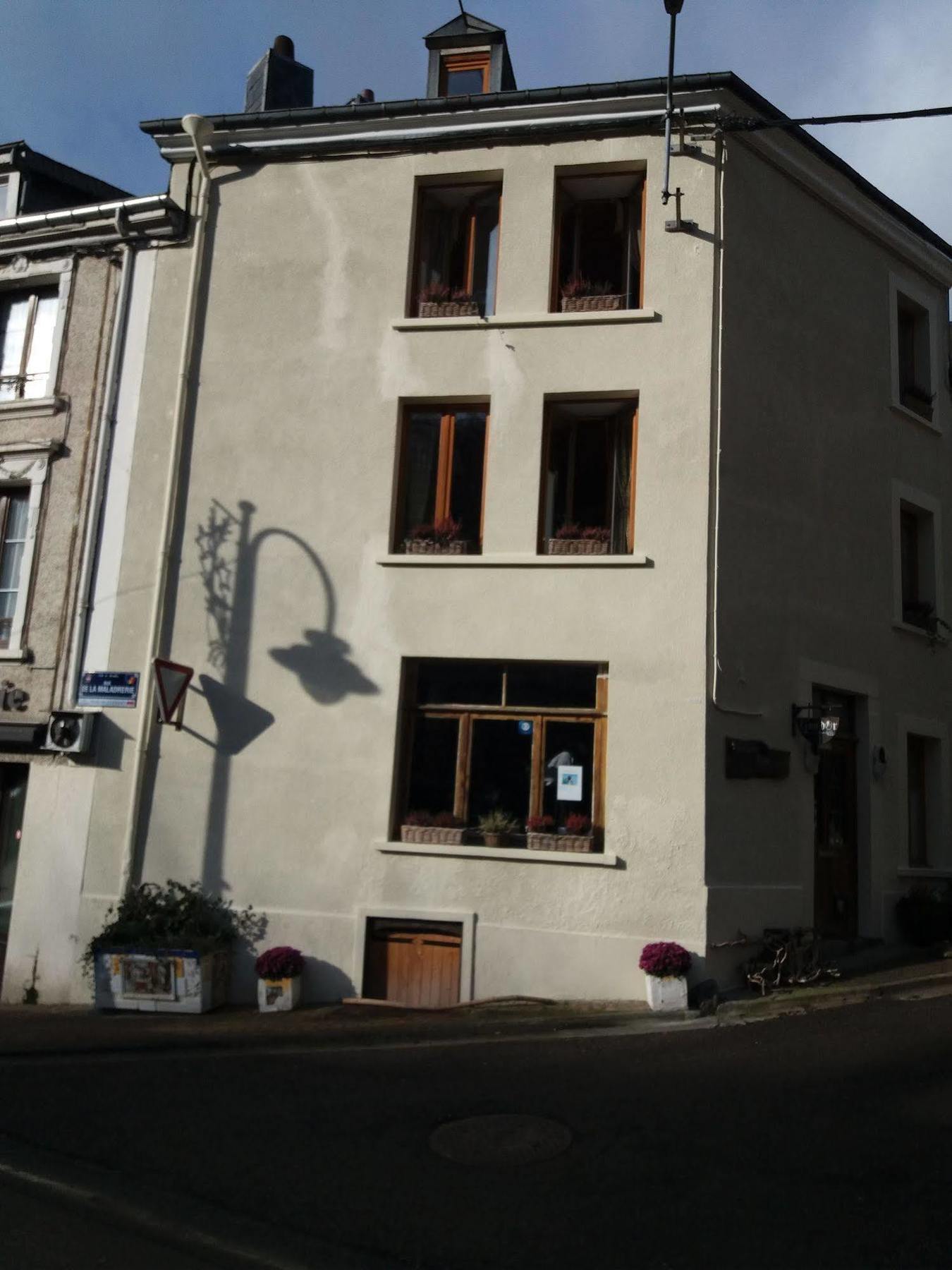 Golden Lion Bed and Breakfast Bouillon Buitenkant foto