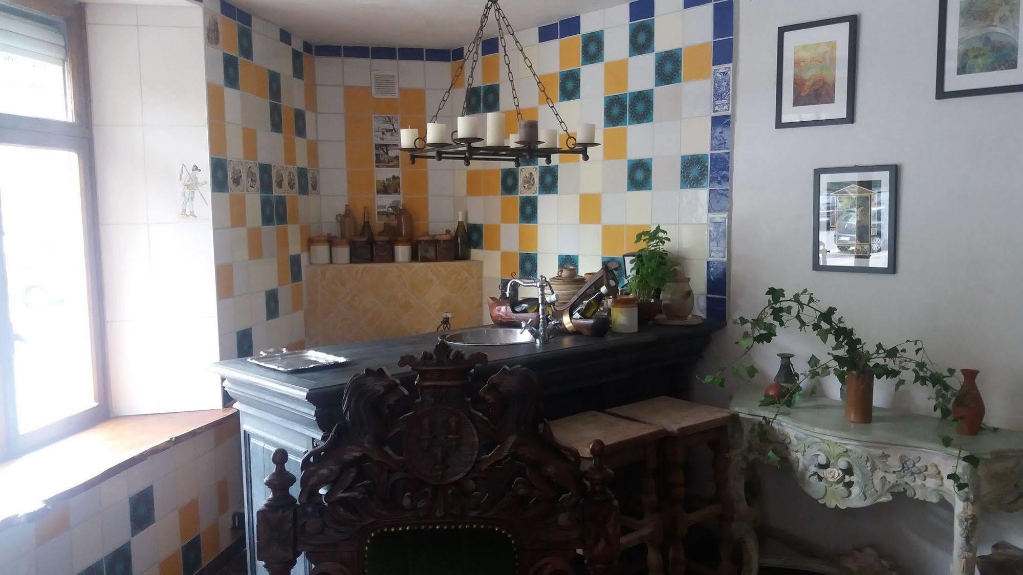 Golden Lion Bed and Breakfast Bouillon Buitenkant foto